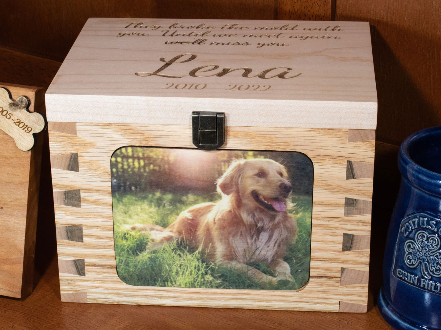 Hand Made Customized Dovetail Pet Urn