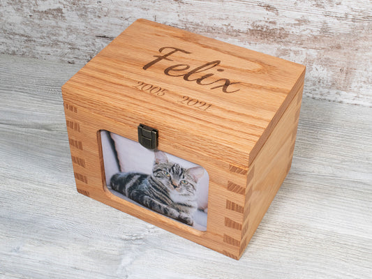Hand Made Customized Dovetail Pet Urn